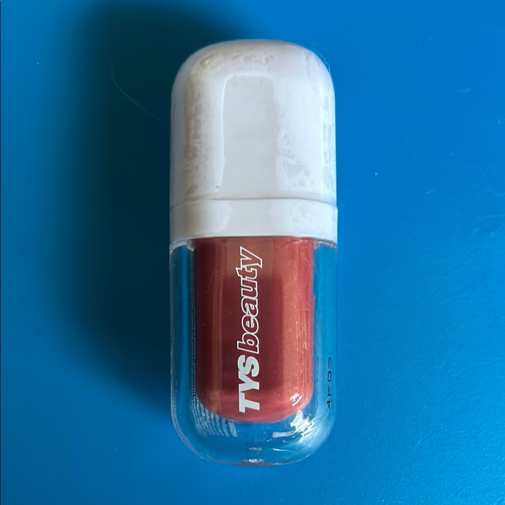 TYS beauty hippie in honey